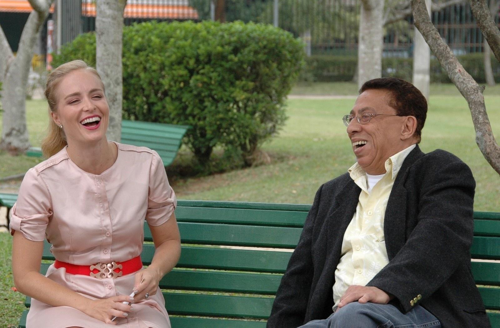 Angélica e Paulo Silvino em gravação do "Estrelas" - Divulgação/TV Globo