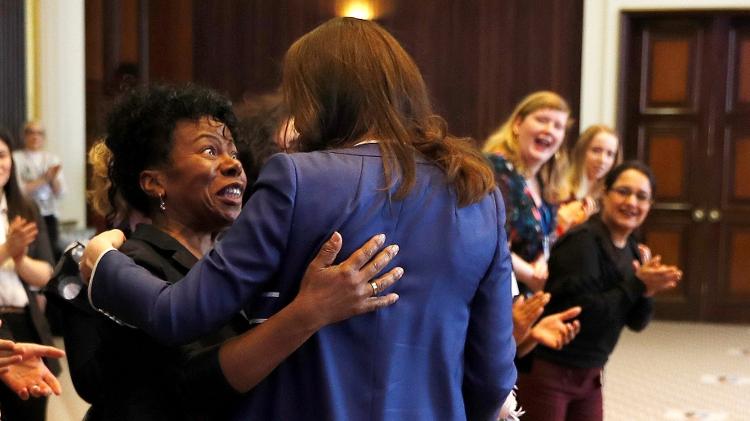 O reencontro entre Jacqueline Dunkley-Bent e a duquesa de Cambridge - Getty Images - Getty Images