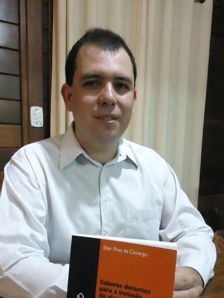 Eder Pires de Camargo, professor - Arquivo Pessoal