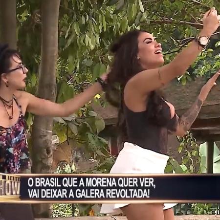 Atriz leva puxão de cabelo em pegadinha inspirada na campanha "O Brasil Que eu Quero", da Globo - Reprodução/RedeTV! - Reprodução/RedeTV!