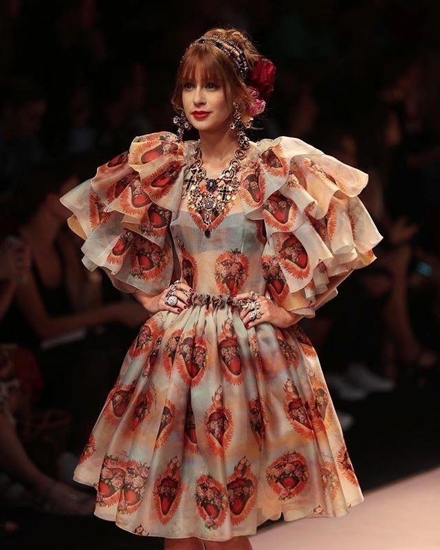 Desfile Dolce & Gabbana - Marina Ruy Barbosa - Reprodução/Instagram