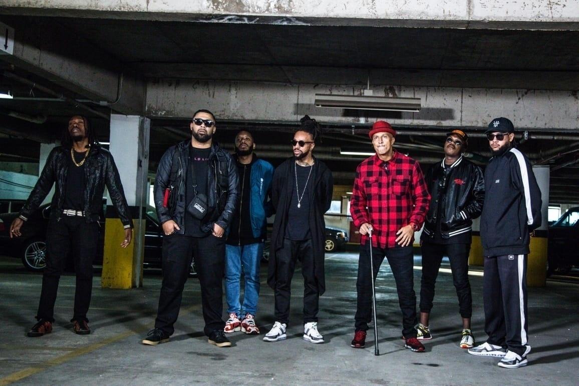Rappers durante gravação do videoclipe de "O Céu é o Limite" - Moah Buffalo