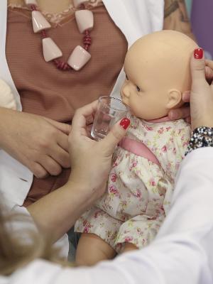 Experimentei A Maternidade Com Um Bebe Reborn Por Um Dia E Nao Foi Facil 06 05 19 Uol Universa