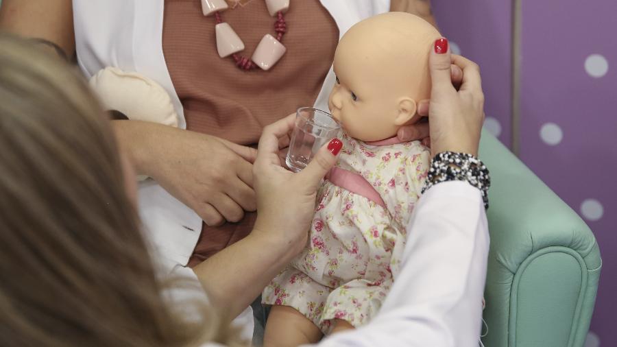 "Mães de bebê reborn não têm direito ao banco preferencial", escreveu a prefeitura "Mães de bebê reborn não têm direito ao banco preferencial", escreveu a prefeitura