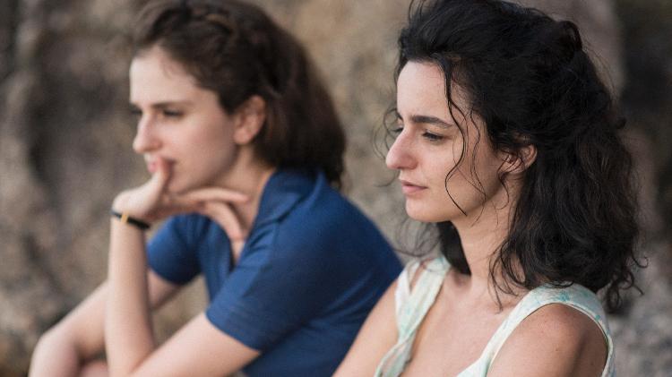 Cena de A Vida Invisível com Julia Stocker e Carol Duarte - Bruno Machado/Divulgação - Bruno Machado/Divulgação