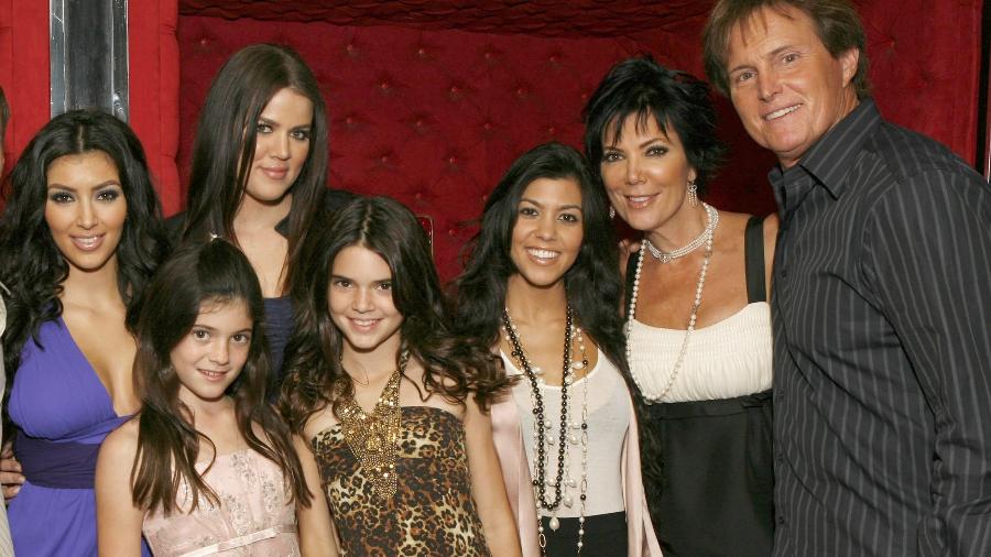 A família Kardashian-Jenner na estreia de "Keeping Up with the Kardashians" em 2007 - Jeff Vespa/WireImage