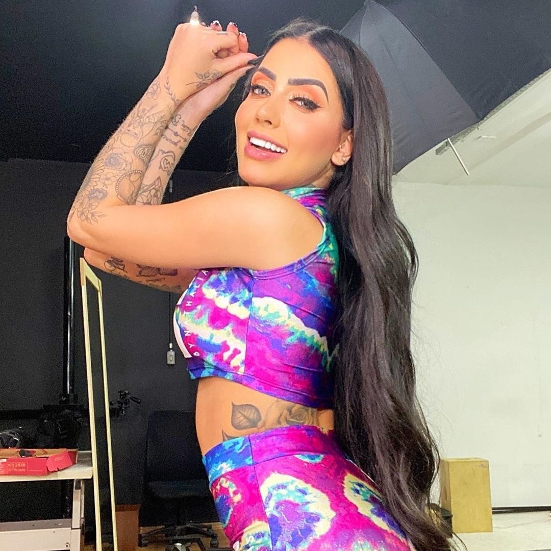 A Fazenda 2020: Funkeira MC Mirella está no reality da Record