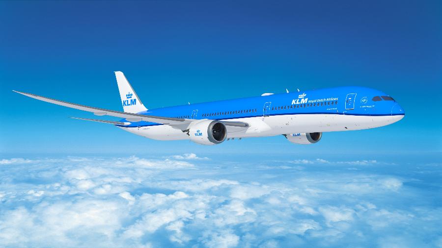 A KLM costuma ter dois voos diários de Amsterdã para Kiev; o segundo voo deste sábado (12) foi cancelado - Divulgação/KLM