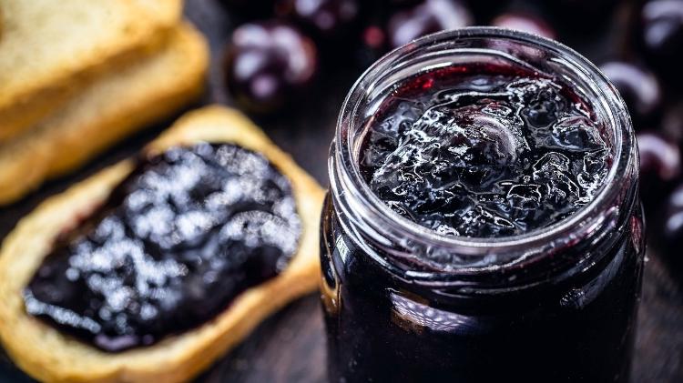 Jabuticaba também pode ser consumida como geleia