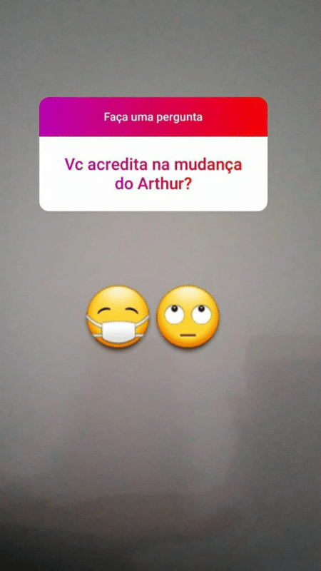 Perguntada sobre a mudança de Arthur Aguiar, a ex-sogra respondeu com um emoji revirando os olhos - Reprodução/Instagram - Reprodução/Instagram