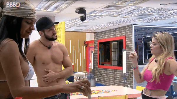 BBB 21: Arthur analisa suas chances de fugir do paredão - Reprodução / Globoplay