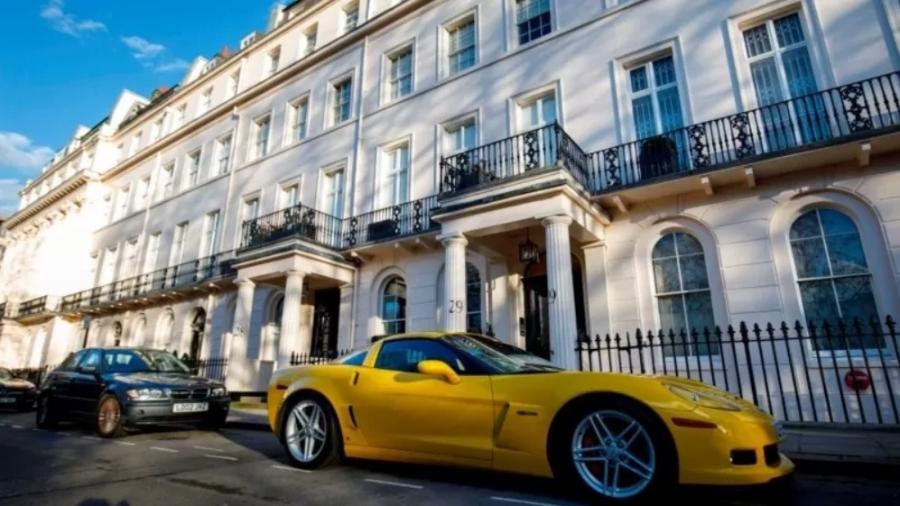 Oligarcas russos vinham comprando imóveis milionários no Reino Unido, até que vieram as sanções - Getty Images