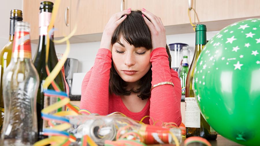 Álcool afeta vários sistemas do corpo, fazendo com que sintomas da ressaca sejam variados