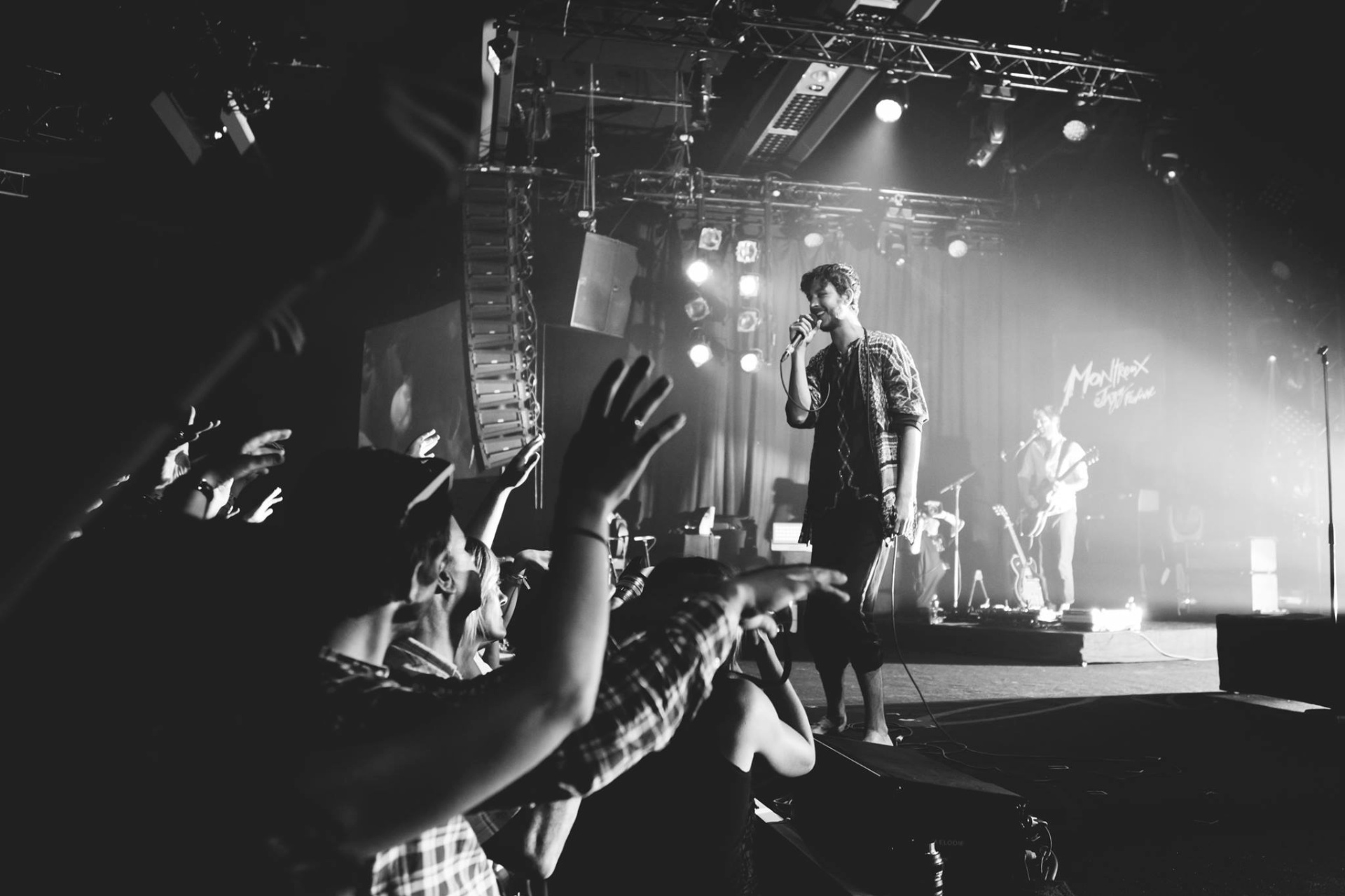 3.jul.2015 - Oscar and the Wolf se apresenta no primeiro dia do Montreux Jazz Festival, tradicional evento musical que acontece anualmente na Suíça - Marc Ducrest/Divulgação