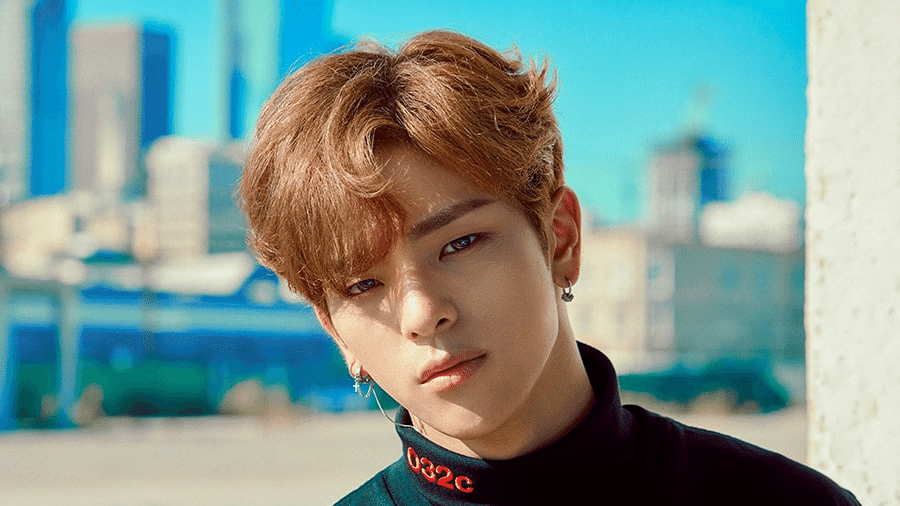 O cantor de k-pop Woojin - Reprodução