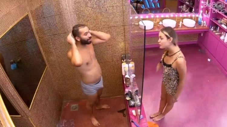 BBB 21: Gil fala sobre Lucas com Sarah - Reprodução/Globoplay - Reprodução/Globoplay