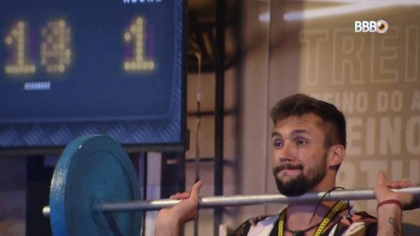 BBB 21: Arthur curtindo sua festa - Reprodução/Globoplay