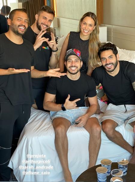 Projota, Arthur, Sarah, Caio e Rodolffo posaram para foto - Reprodução/Instagram @irodolffo - Reprodução/Instagram @irodolffo