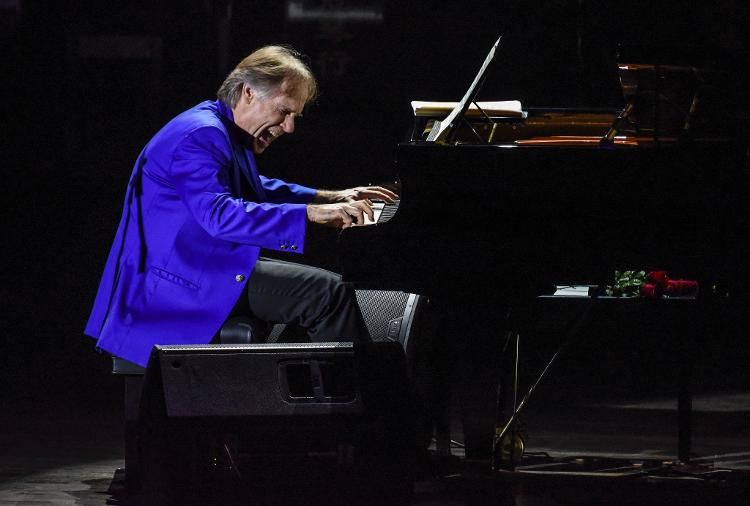 O pianista francês Richard Clayderman, que inicia no dia 6 turnê pelo Brasil