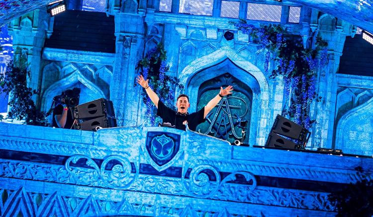 Hardwell se apresenta no Tomorrowland Bélgica 2023, no palco Adscendo, o mesmo que vem para a edição do Brasil neste ano