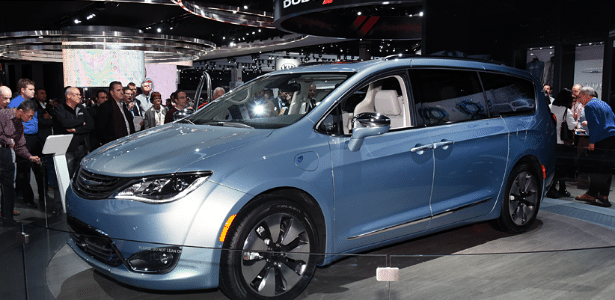 Fotos Chrysler Pacifica mostra futuro das minivans 18