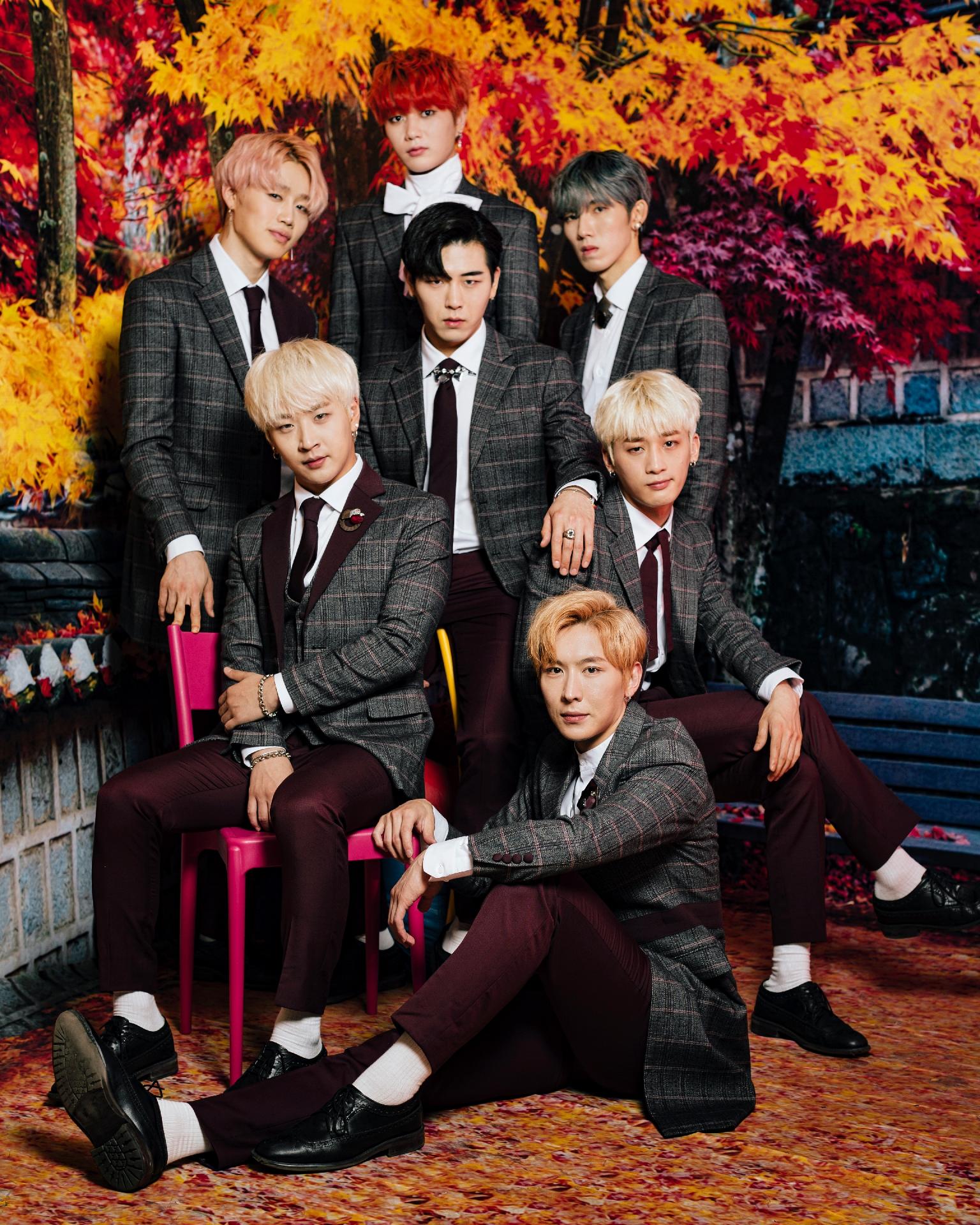 Os sete integrantes do BLANC7, grupo de K-pop que veio ao Brasil apenas quatro meses depois de ser formado - Gabo Morales/UOL