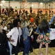 Maisa Silva acena para fãs na arena #SemFiltro na Bienal do Rio - Marcos Ferreira/Brazil News
