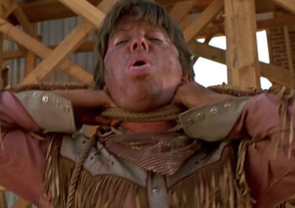 Michael J. Fox em cena de "De Volta Para o Futuro 3" (1990) - Reprodução