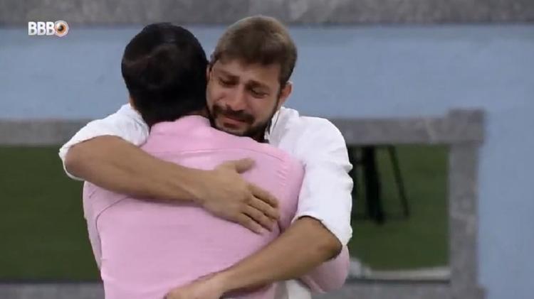 BBB 21: Caio não comemora permanência no jogo após ver Rodolffo eliminado - Reprodução/Globoplay - Reprodução/Globoplay