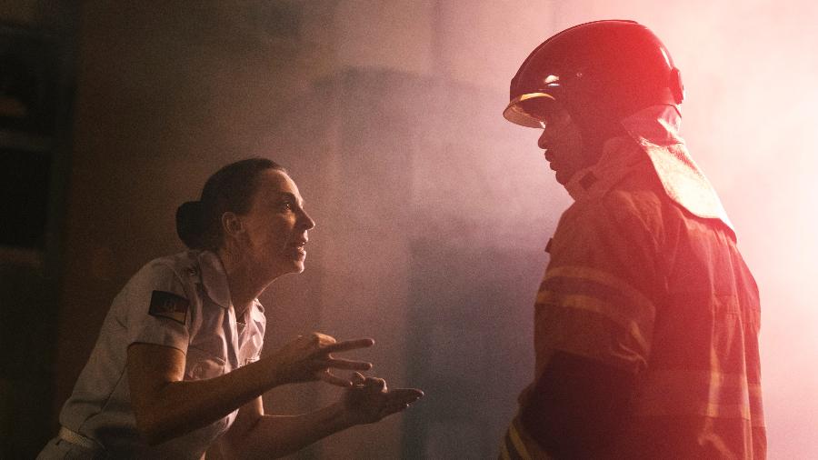 "Todo Dia a Mesma Noite": bombeiros tentam resgatar vítimas da boate Kiss - Guilherme Leporace/Netflix