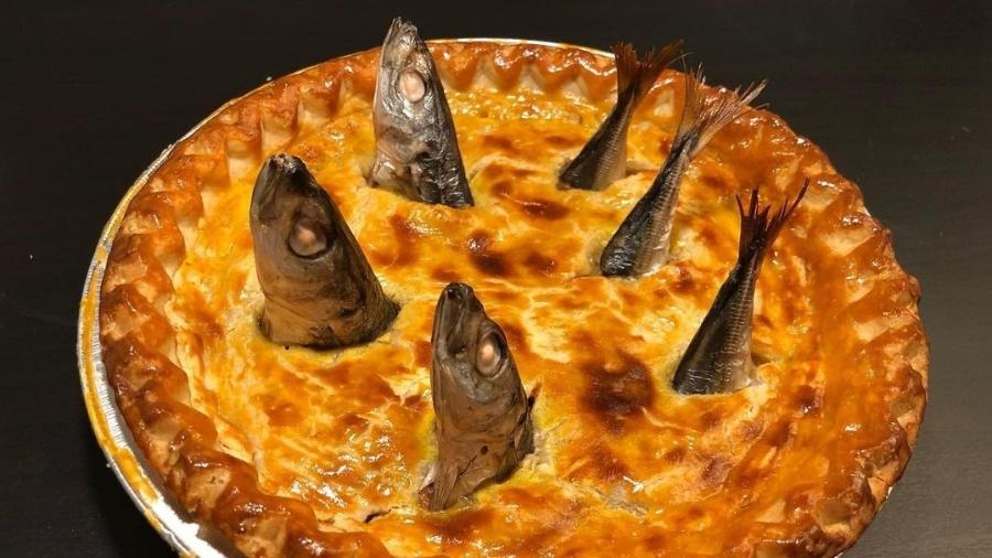 Stargazy Pie, a iguaria da Cornualha que tem até uma lenda para contar - @old_liu_ontheroad/Instagram/Reprodução