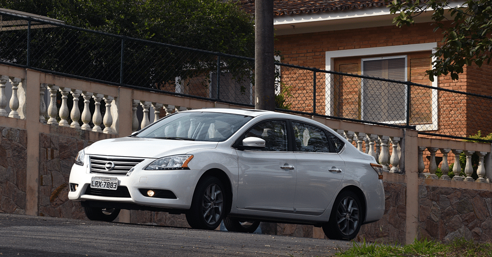 Nissan Sentra Unique - Murilo Góes/UOL