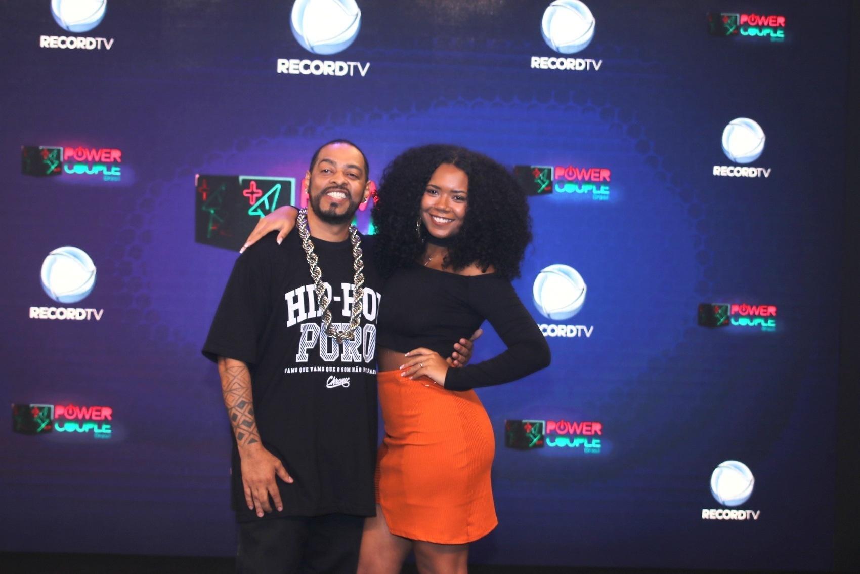 O rapper  Thaide e sua esposa Ana Paula - Thiago Duran/AgNews