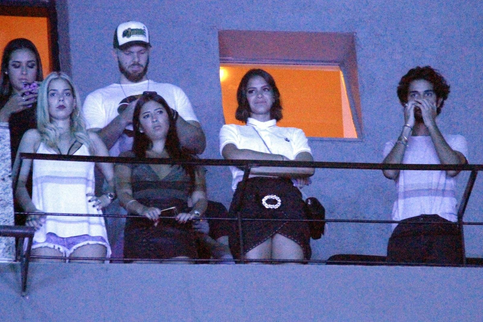 Um dia depois de se esbaldar em uma festona de 22 anos na sexta-efira, Bruna Marquezine curtiu o show da Marília Mendonça, no sábado, no Rio de Janeiro - Marcos Ferreira/Brazil News