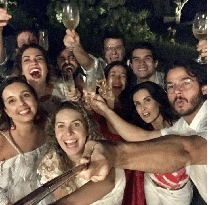 Fátima Bernardes e Túlio Gadêlha comemoram a chegada de 2018 em festa com amigos - Reprodução/Instagram/fatimabernardes