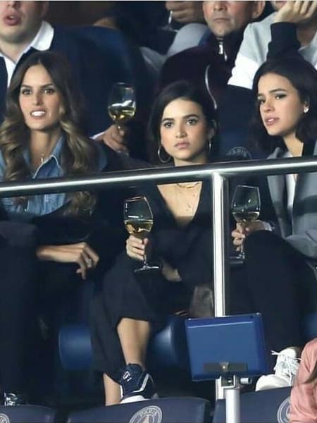 Izabel Goulart, Manu Gavassi e Bruna brindam a atuação de Neymar na vitória do Paris Saint-Germain no campeonato francês - Reprodução/Instagram/@somos_todos_brumar - Reprodução/Instagram/@somos_todos_brumar