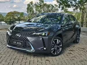 Lexus UX 300h é SUV premium de entrada com ótimo custo-benefício  