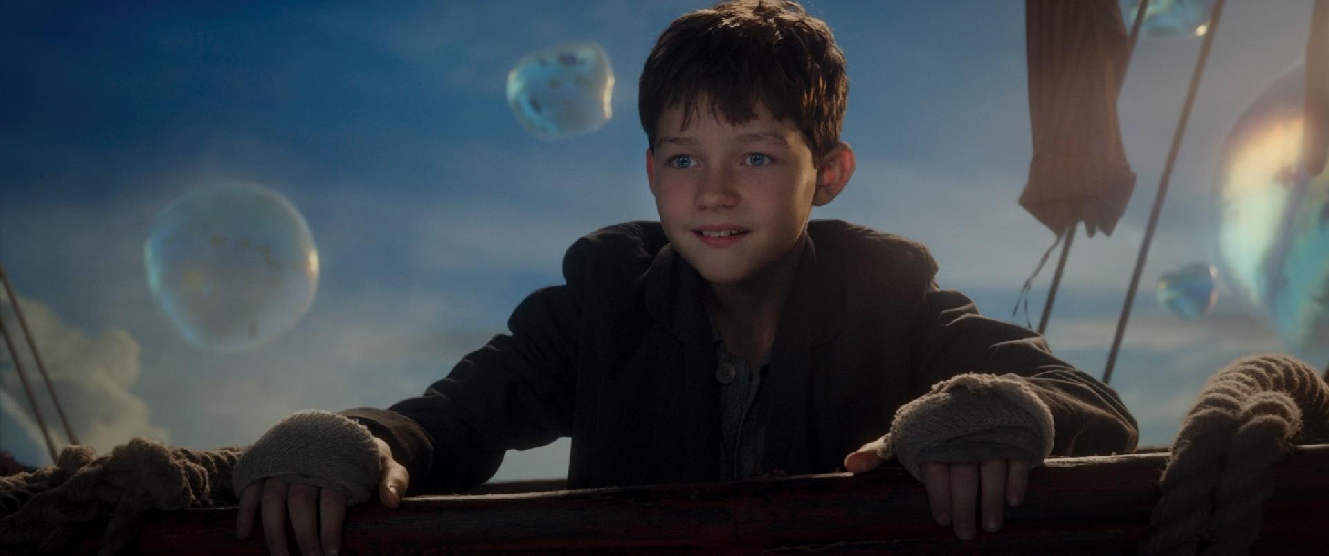 Cena do filme "Peter Pan" (2015), de Joe Wright - Reprodução