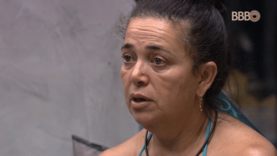 Tereza chora em conversa com Paula - Reprodução/GloboPlay