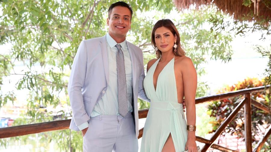 Leo Dias e Lívia Andrade no casamento de Carlinhos Maia - Manuela Scarpa/Brazil News