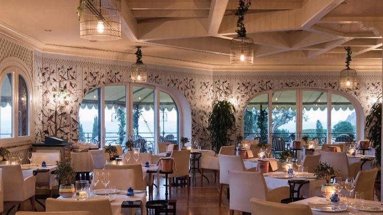 Ambiente do restaurante no Hotel Il Pellicano - Reprodução/Trip Advisor