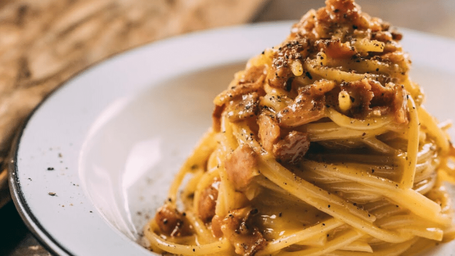 Espaguete carbonara clássico - Divulgação
