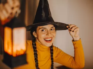 Abóbora, fantasia e caveira: que símbolos usar para um 'Halloween raiz'?