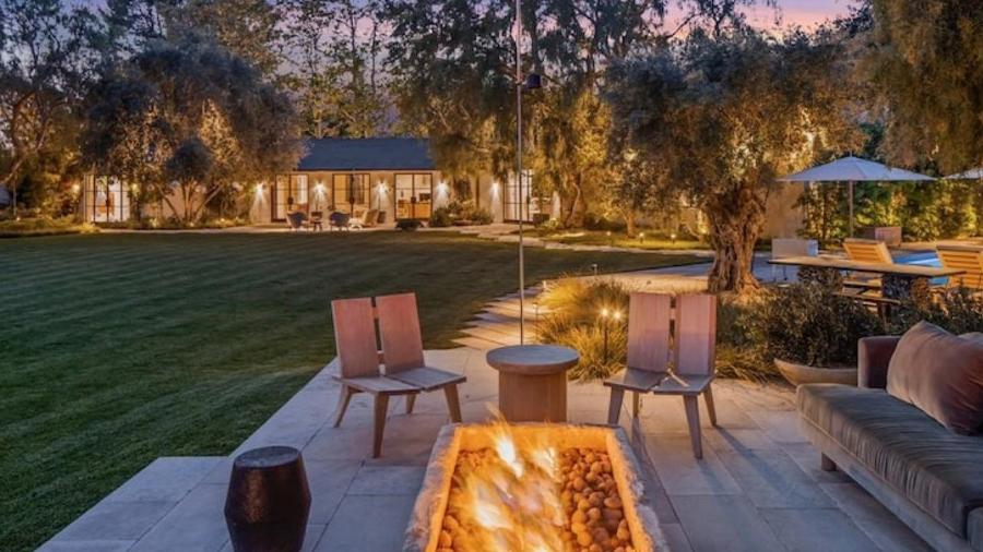 Mansão de Adam Levine colocada à venda fica em condomínio luxuoso em Los Angeles - Reprodução/Agência Imobiliária Westside