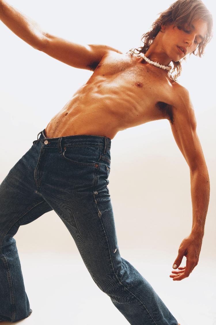 O modelo Fernando Casablancas é filho de John Casablancas, fundador da Elite Model, e irmão de Julian Casablancas, vocalista da banda The Strokes - Divulgação/WAY Model - Divulgação/WAY Model