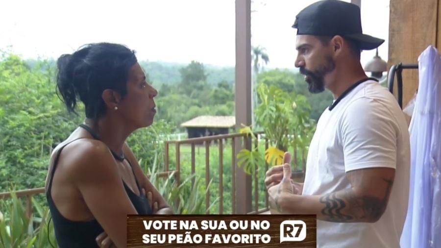 A Fazenda 2023: Márcia conversa com Radamés - Reprodução/PlayPlus