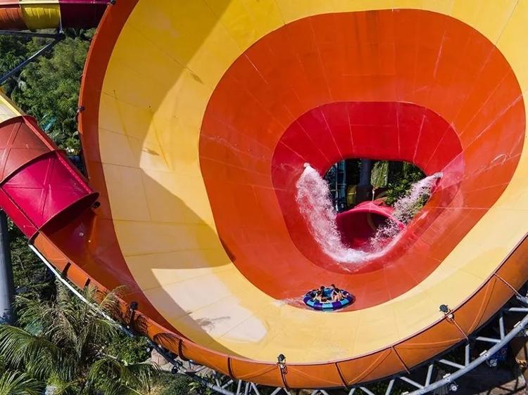 A Vuvuzela, o vórtex aquático do Sunway Lagoon