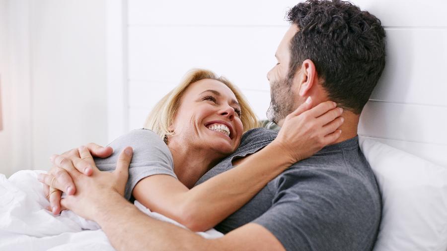Será difícil resistir à intensidade desses sentimentos Será difícil resistir à intensidade desses sentimentos