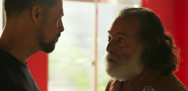 Juliano (Cauã Reymond) confronta Zé Maria (Tony Ramos) em "A Regra do Jogo" - Reprodução/TV Globo