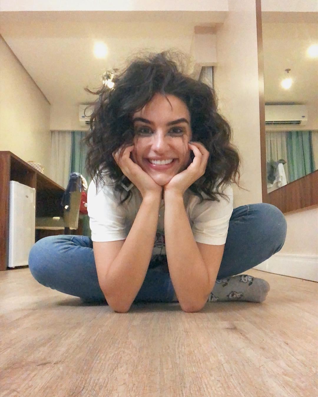 Kéfera é atriz e influenciadora digital com mais de 12 milhões de seguidores somente no Instagram - Reprodução/Instagram/kefera